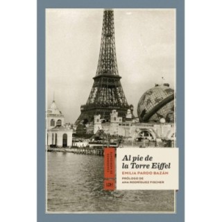 Al pie de la Torre Eiffel