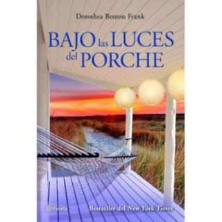 Bajo las luces del porche